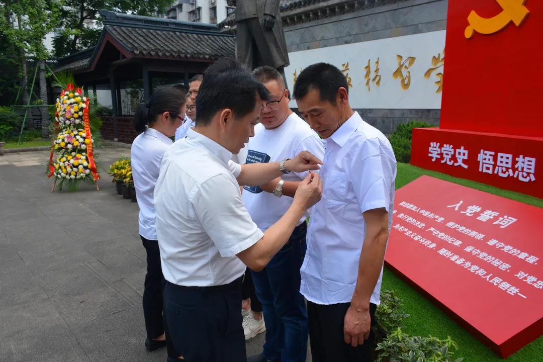 1625638661924802.jpg 1.jpg